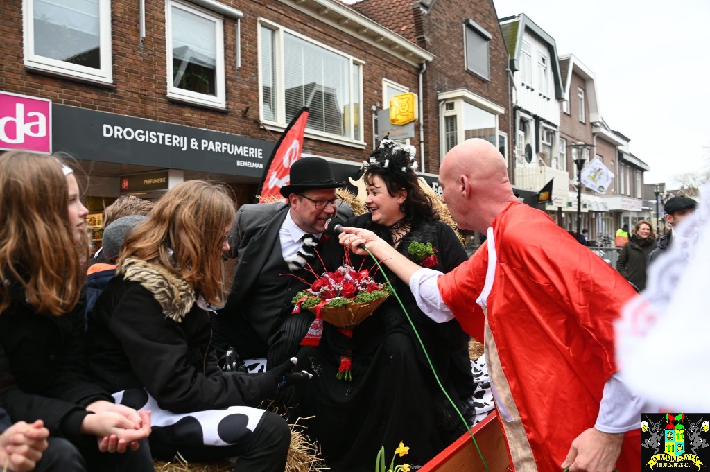 ../Images/Boerenbruiloft gemeentehuis 2023 180.jpg